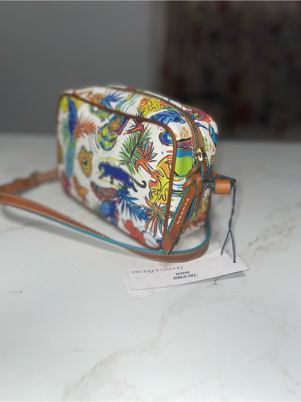 Disney Parks The Jungle Book Dooney & Bourke Crossbody Camera Bag - Picture 6 of 9
